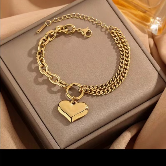 18K Gold color Heart Charm Bracelet – Romantic Chain Link Adjustable Jewelry - Picture 3 of 6